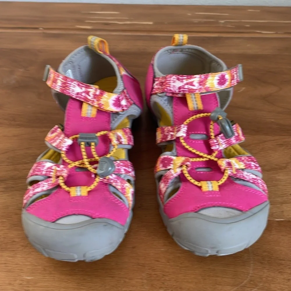 Keen Pink and Gray Sandals with Adjustable Straps Size 4